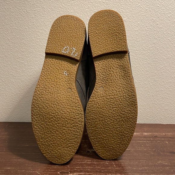 Very G Ankle Boots - Picture 4 of 7